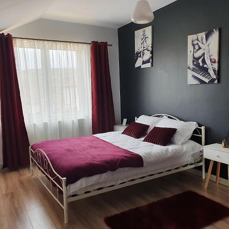 Edith'S House 투르다 외부 사진