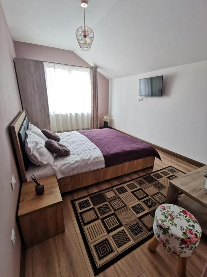 Edith'S House 투르다 외부 사진